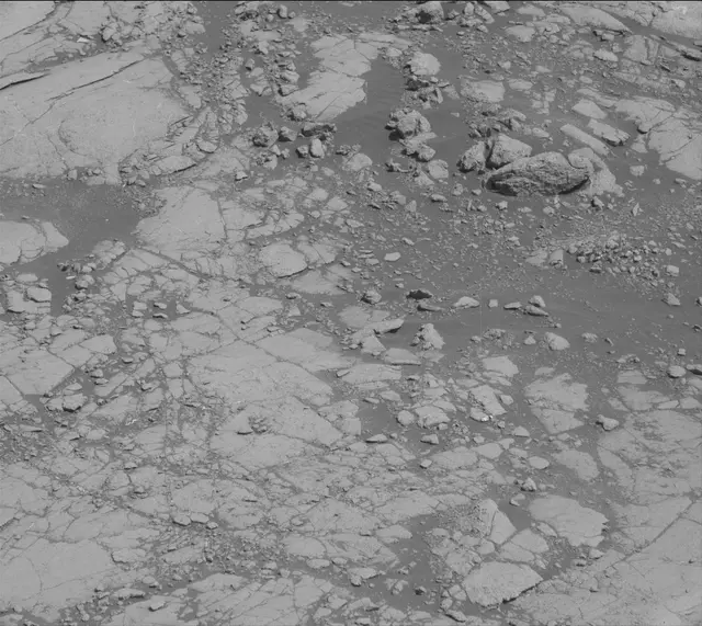 Sol 2654: Mast Camera (Mastcam)