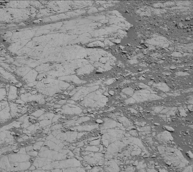 Sol 2654: Mast Camera (Mastcam)
