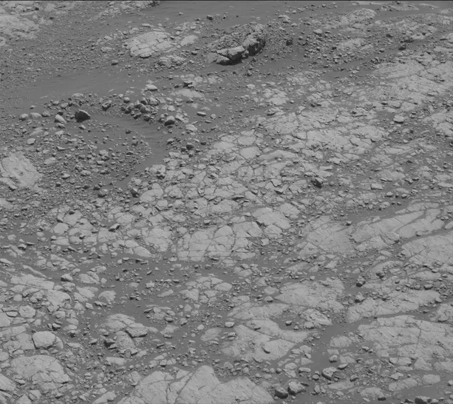 Sol 2654: Mast Camera (Mastcam)