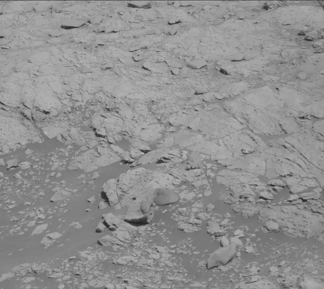 Sol 2654: Mast Camera (Mastcam)