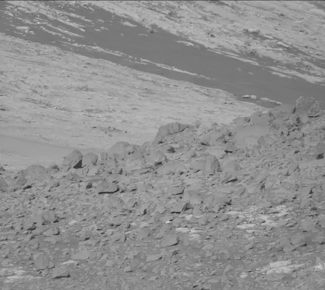 Sol 2654: Mast Camera (Mastcam)