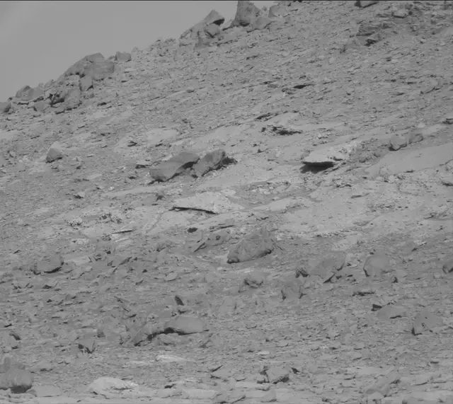 Sol 2654: Mast Camera (Mastcam)