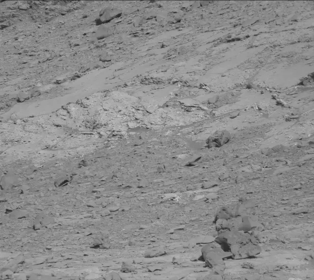 Sol 2654: Mast Camera (Mastcam)