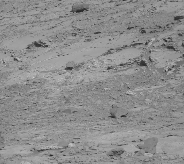 Sol 2654: Mast Camera (Mastcam)