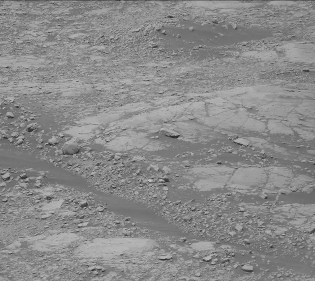 Sol 2654: Mast Camera (Mastcam)