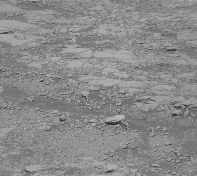 Sol 2654: Mast Camera (Mastcam)