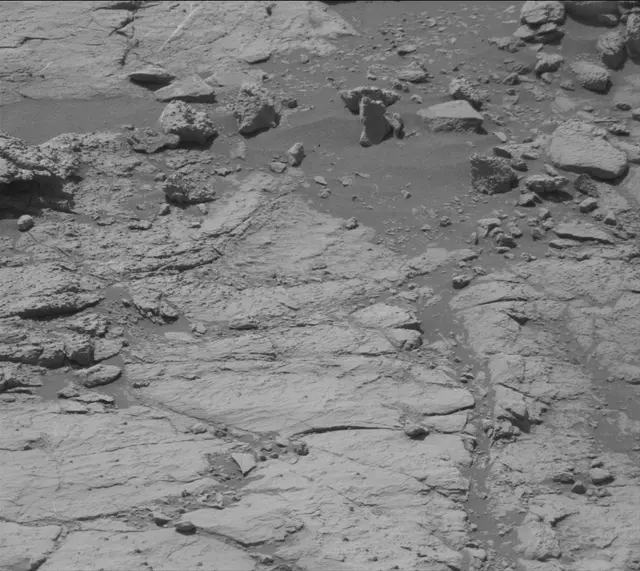 Sol 2654: Mast Camera (Mastcam)