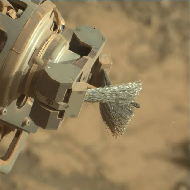 Sol 2656: Mast Camera (Mastcam)