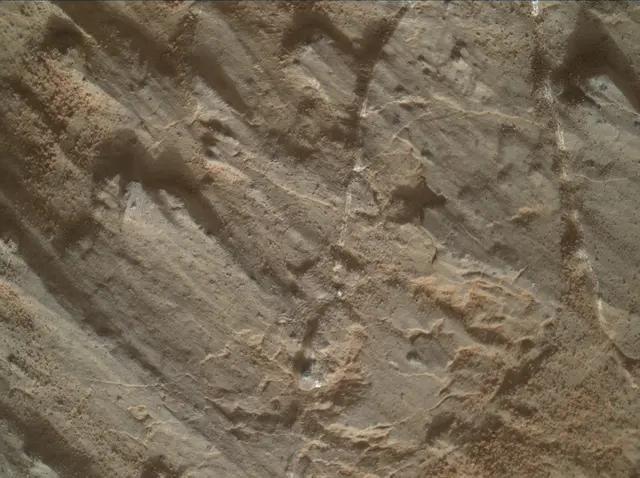 Sol 2656: Mars Hand Lens Imager (MAHLI)