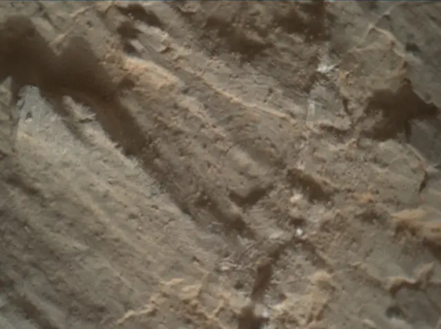 Sol 2656: Mars Hand Lens Imager (MAHLI)