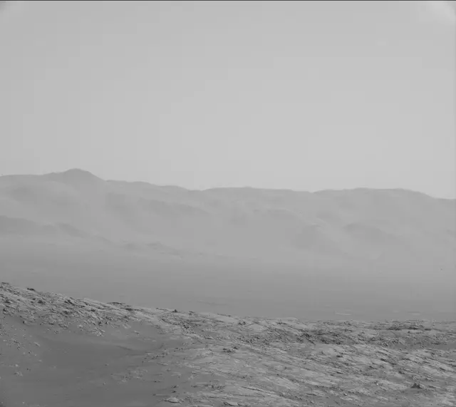 Sol 2657: Mast Camera (Mastcam)