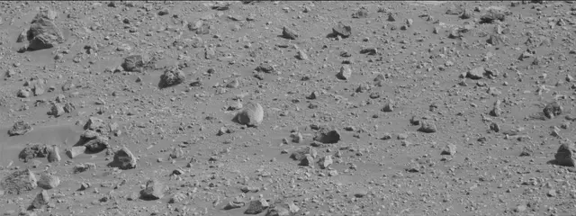 Sol 2657: Mast Camera (Mastcam)