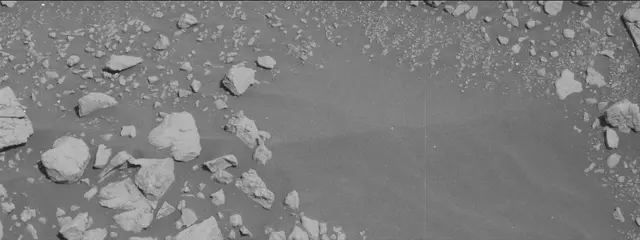 Sol 2657: Mast Camera (Mastcam)