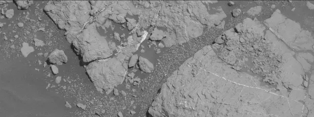 Sol 2657: Mast Camera (Mastcam)