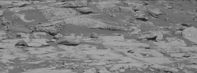 Sol 2657: Mast Camera (Mastcam)