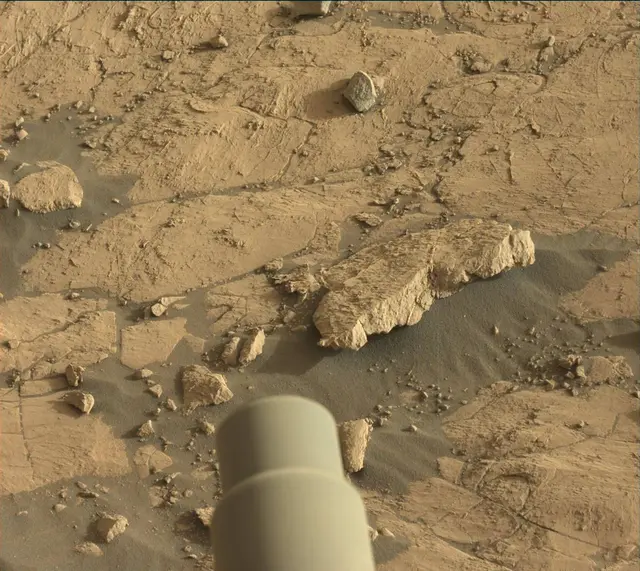 Sol 2657: Mast Camera (Mastcam)