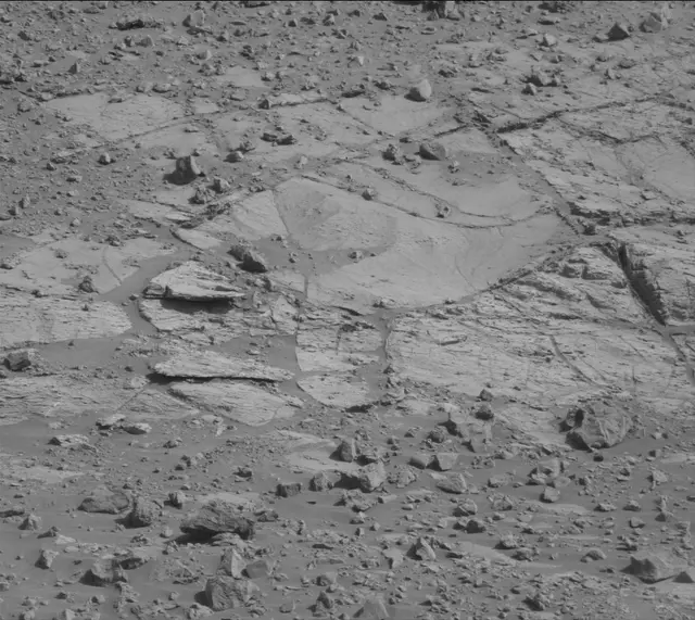 Sol 2657: Mast Camera (Mastcam)