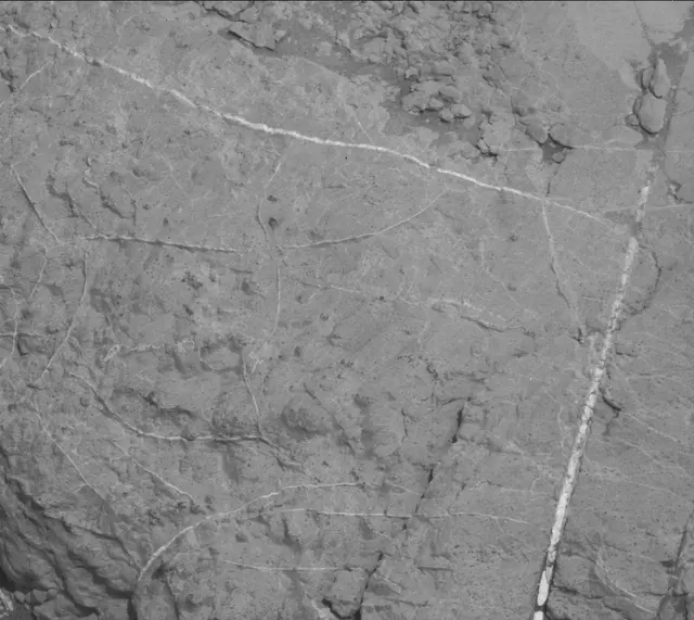 Sol 2657: Mast Camera (Mastcam)