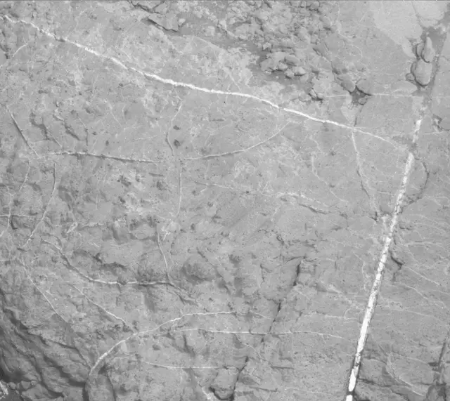 Sol 2657: Mast Camera (Mastcam)