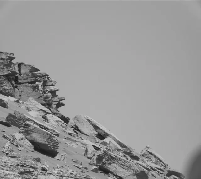 Sol 2657: Mast Camera (Mastcam)