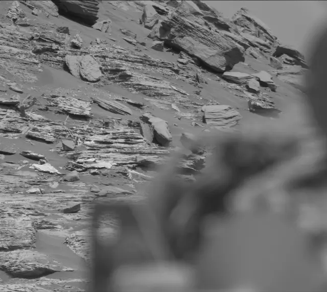 Sol 2657: Mast Camera (Mastcam)