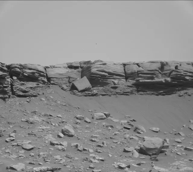 Sol 2657: Mast Camera (Mastcam)
