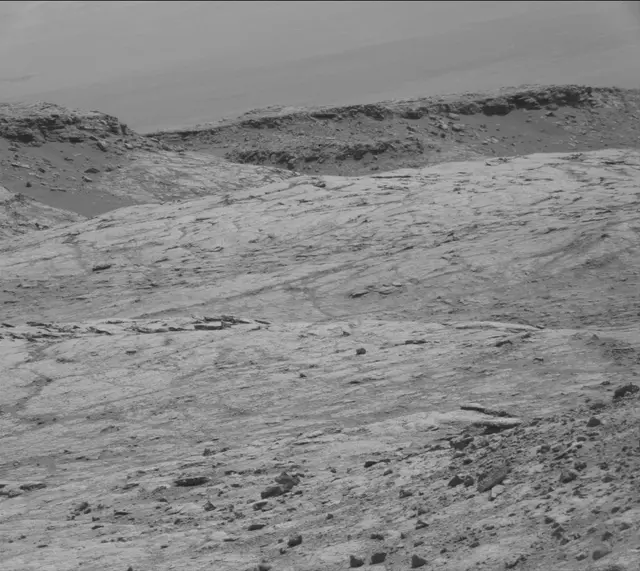Sol 2657: Mast Camera (Mastcam)