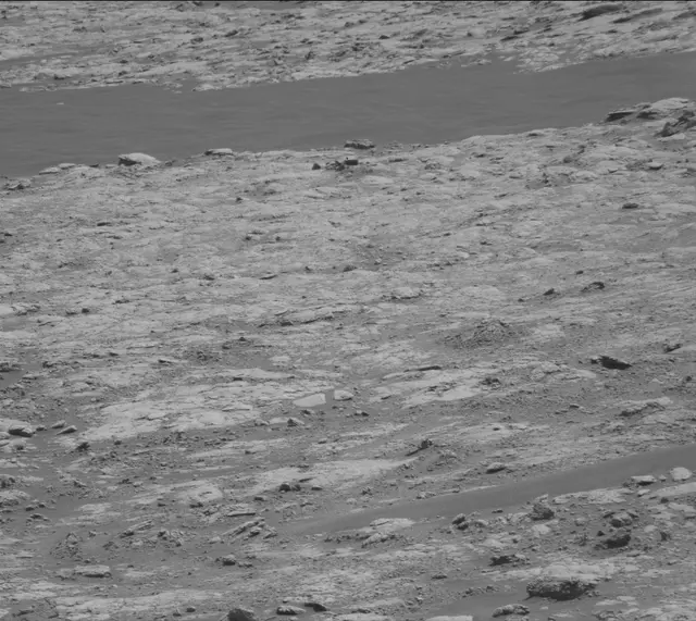 Sol 2657: Mast Camera (Mastcam)