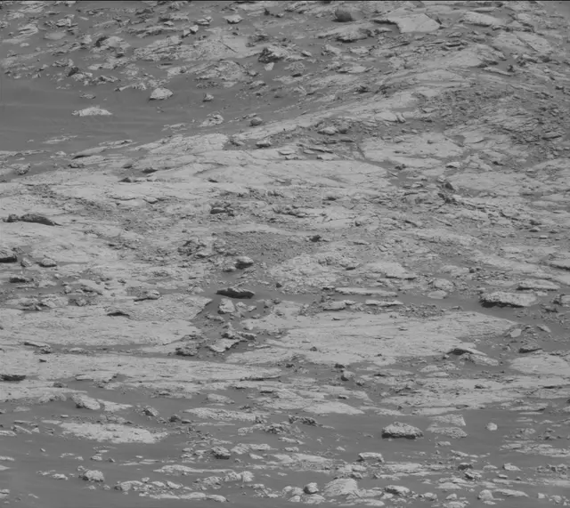 Sol 2657: Mast Camera (Mastcam)