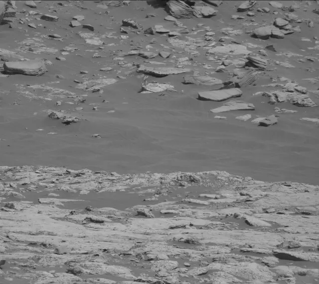 Sol 2657: Mast Camera (Mastcam)