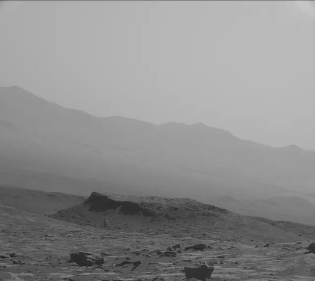 Sol 2658: Mast Camera (Mastcam)