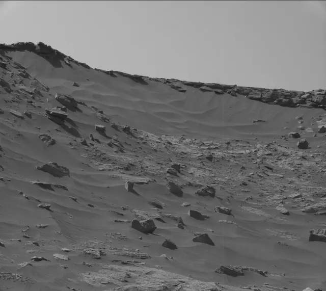 Sol 2658: Mast Camera (Mastcam)