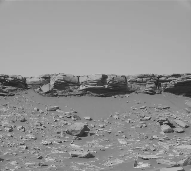 Sol 2658: Mast Camera (Mastcam)