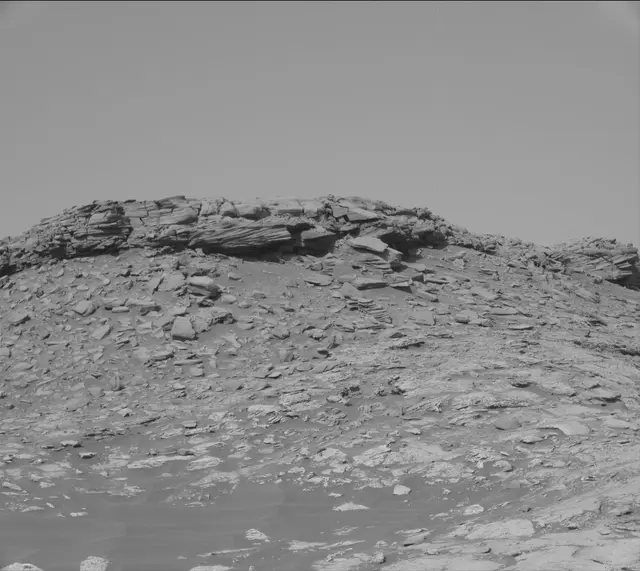 Sol 2658: Mast Camera (Mastcam)