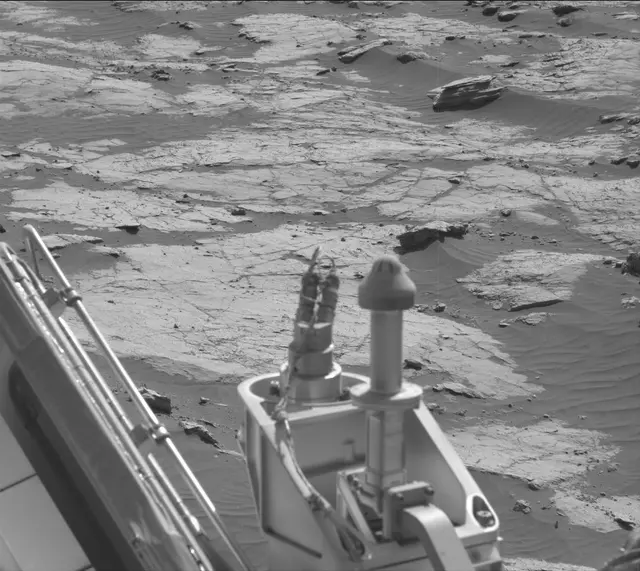Sol 2658: Mast Camera (Mastcam)