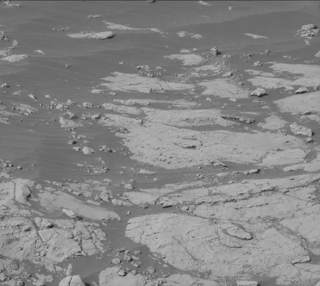 Sol 2658: Mast Camera (Mastcam)