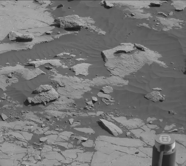 Sol 2658: Mast Camera (Mastcam)