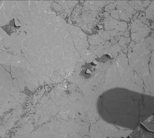 Sol 2658: Mast Camera (Mastcam)