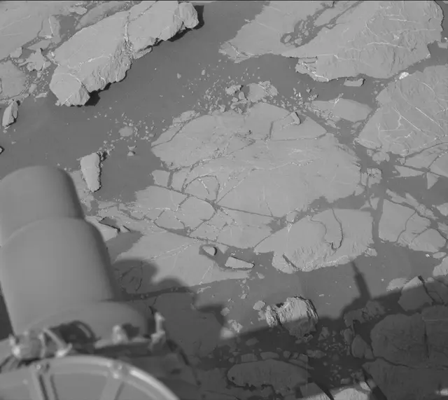 Sol 2658: Mast Camera (Mastcam)