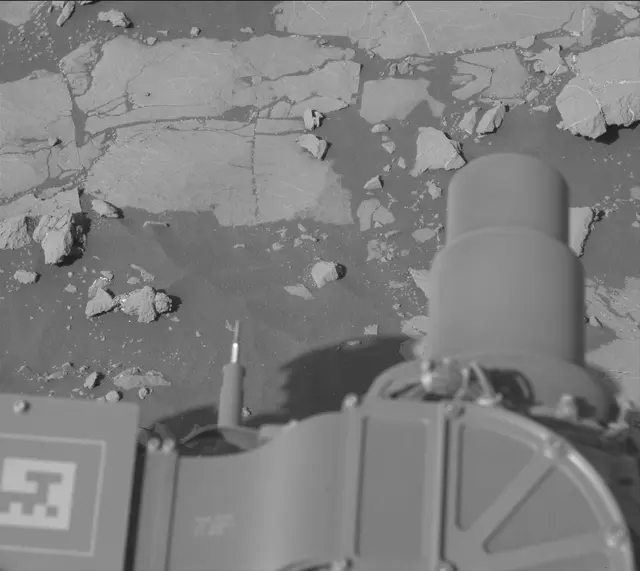 Sol 2658: Mast Camera (Mastcam)