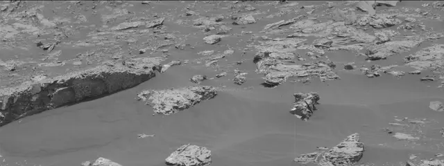 Sol 2659: Mast Camera (Mastcam)