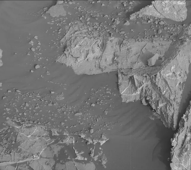 Sol 2659: Mast Camera (Mastcam)