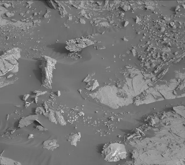 Sol 2659: Mast Camera (Mastcam)