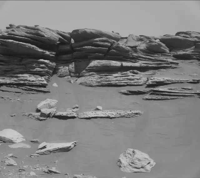 Sol 2659: Mast Camera (Mastcam)