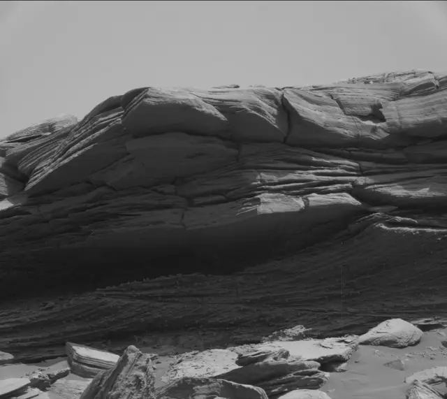 Sol 2659: Mast Camera (Mastcam)