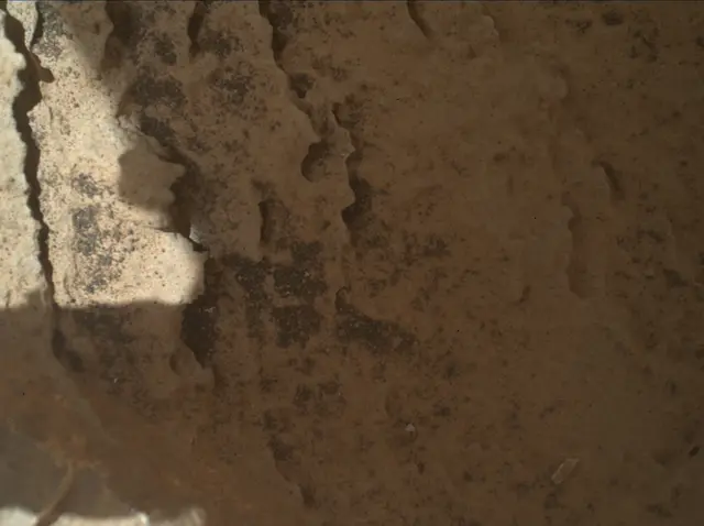 Sol 2659: Mars Hand Lens Imager (MAHLI)