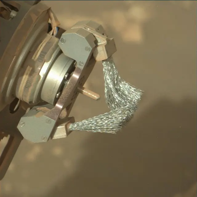 Sol 2660: Mast Camera (Mastcam)