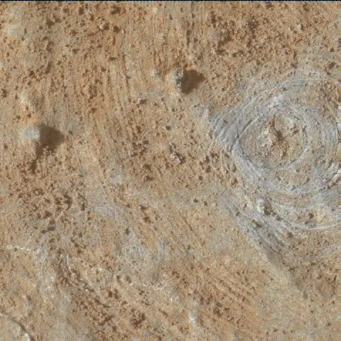 Sol 2660: Mars Hand Lens Imager (MAHLI)