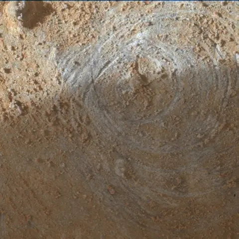 Sol 2660: Mars Hand Lens Imager (MAHLI)