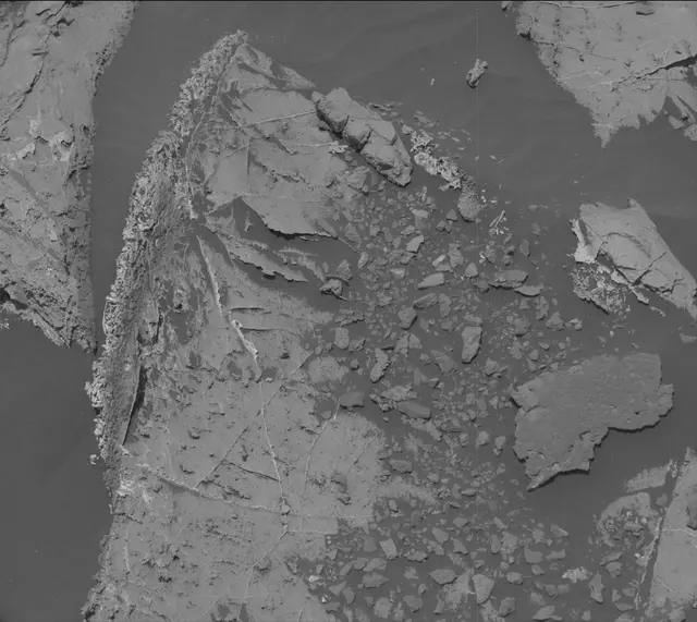 Sol 2661: Mast Camera (Mastcam)